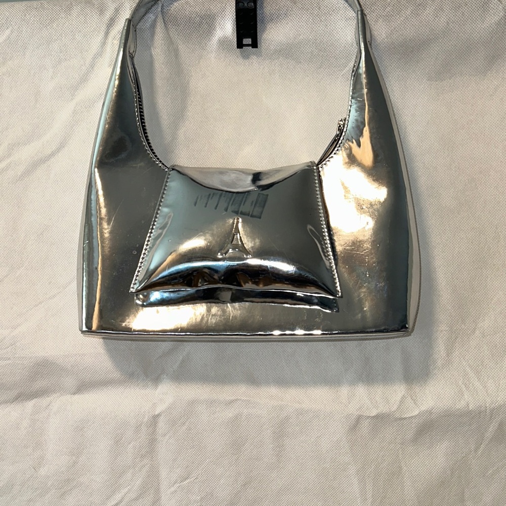 Maniere De Voir Metallic Silver Shoulder Bag
